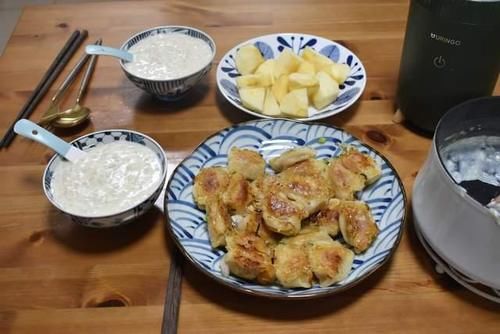  每天早起10分钟给家人做早餐，七天不重样，不精致但好吃又营养