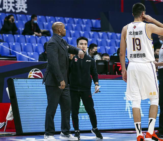 北京首钢|CBA再出大罚单:大韩、威姆斯停赛又罚款,两教头各打五十大板