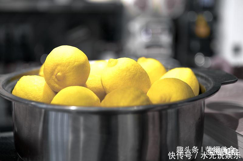 选购柠檬|柠檬泡水你做对了吗做错喝再多也白费,教你正确方法,简单易懂