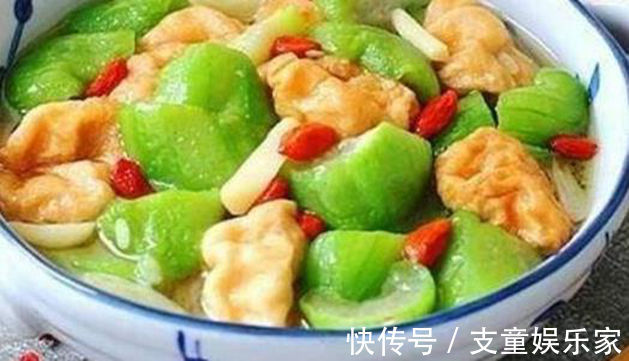 椒盐大虾|美食推荐椒盐大虾,丝瓜面筋,泡菜肉末豆腐,香芋扣肉的做法