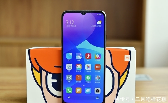 手机|小米性价比虽高也别乱选，这四款都是高价低配，告诉你就别入坑了