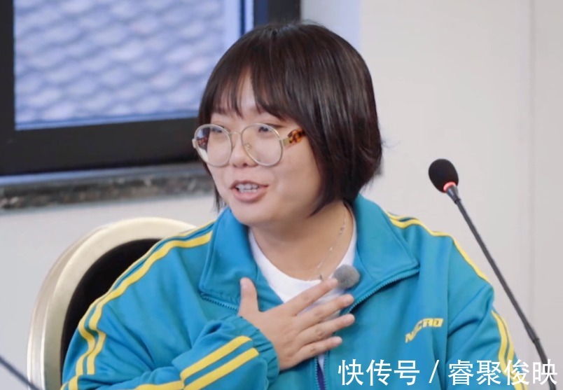 辣目洋子|不愧是北大毕业的！李雪琴画辣目洋子，随手几笔就画出了神韵