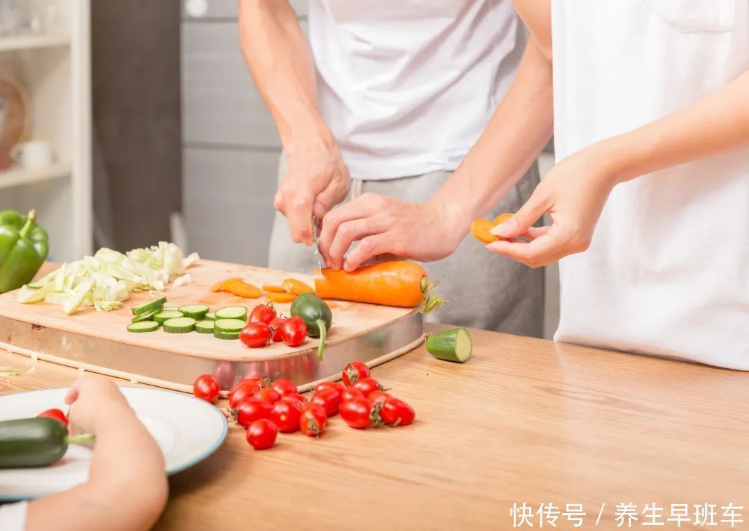 禁止|多吃比高盐高油更可怕，有的国家已禁止食用！我们几乎天天在吃！