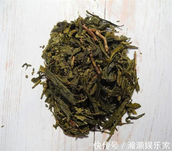 護膚品|女性不想顯老，常吃以下食物，健康又養顏，建議多吃，比護膚品好