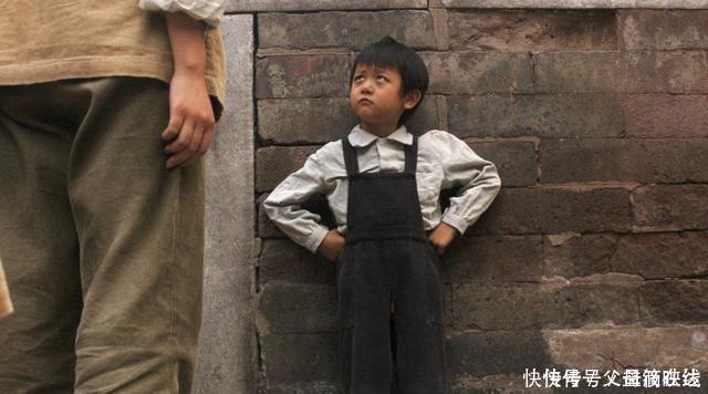 乖宝宝|发现孩子有4个行为,家长该打就要打,长大后想改来不及