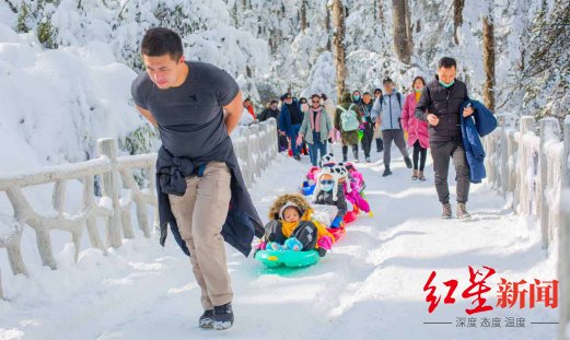 汉服周|瓦屋山迎最佳赏雪期：每日限流8000人，1.5万张特惠门票等你来