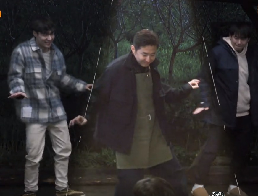 张艺兴刘晓邑即兴跳舞, 但被张子枫抢了镜头, 这坐姿绝了!