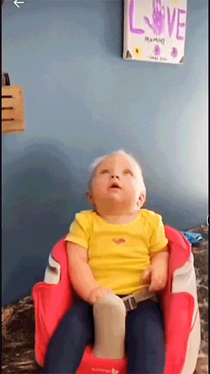 |搞笑GIF图:天下没有一口奶是免费的