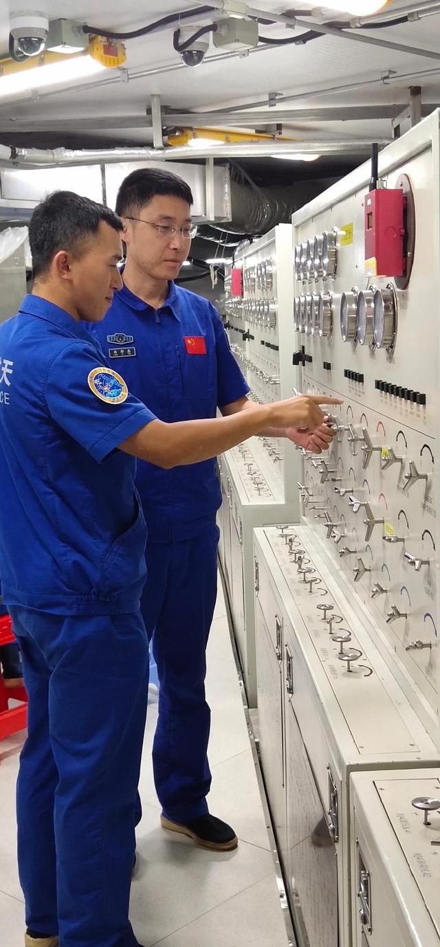 杨梓鑫 温暖!核心舱任务中出生的航天萌娃取名“天和”