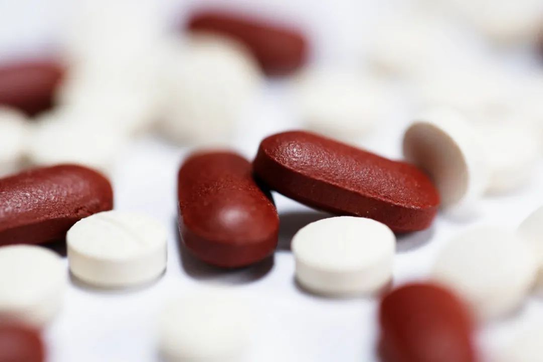 安乃|别用了！这8款退烧药被注销！副作用很多