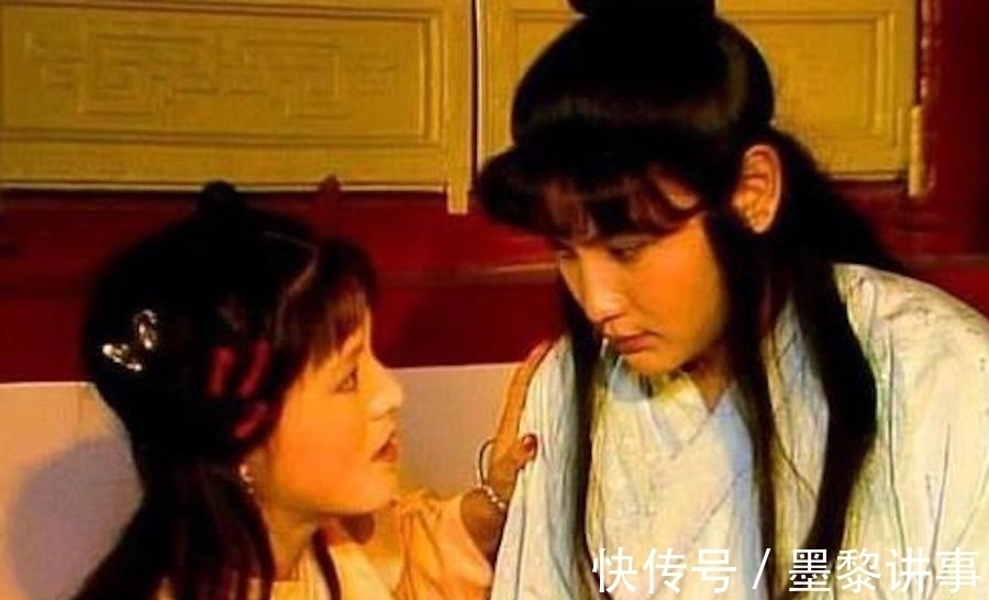 宝玉&原来花袭人是带着特殊使命来到贾府,宝玉身边的,我们都小瞧她了