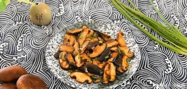 蚝油|“蚝油”是一开始就放,还是最后放?大厨:放对了鲜10倍!