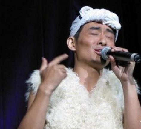 《星光大道》捧紅李玉剛，鳳凰傳奇，草帽姐，而他卻回家種地！