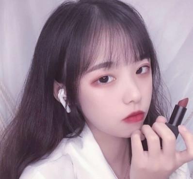 眼睛|女生平时顺手做的这几个动作，眼睛会越来越迷人，直男我顶不住