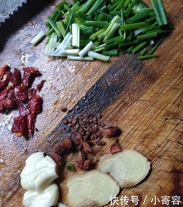 两块钱|入秋后,一定要多吃它,只要两块钱一斤,钙含量却是南瓜的4倍!