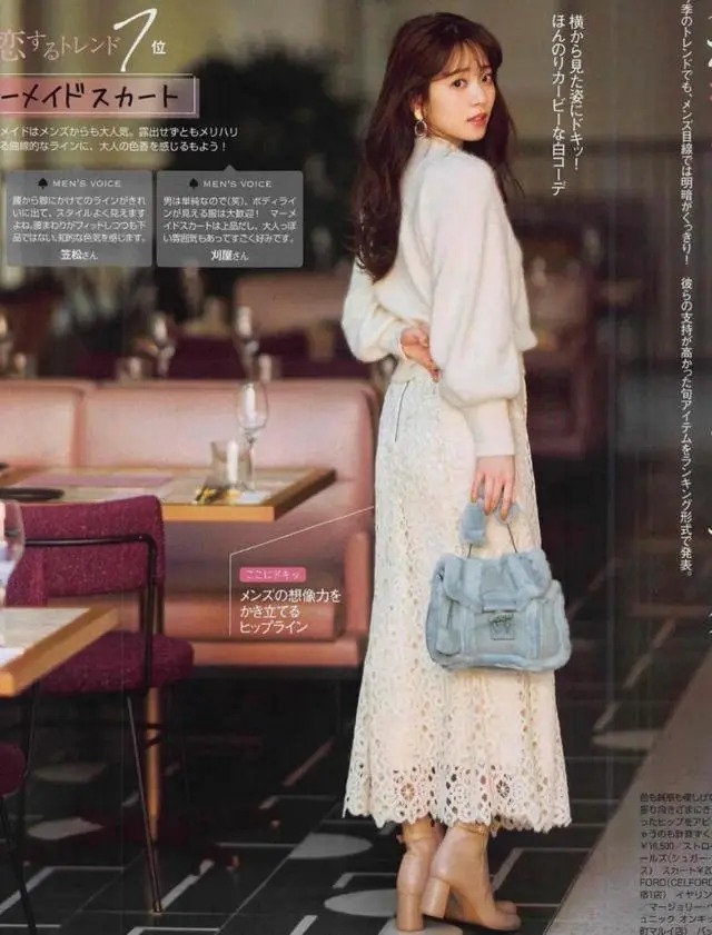 穿搭 女人过了40岁,衣服颜色尽量不选灰色和驼色,这些颜色更有气质