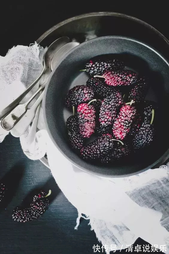 紫葡萄干|秋季干燥,需要补气血,真正补气血的不是红糖红枣,而是他们!