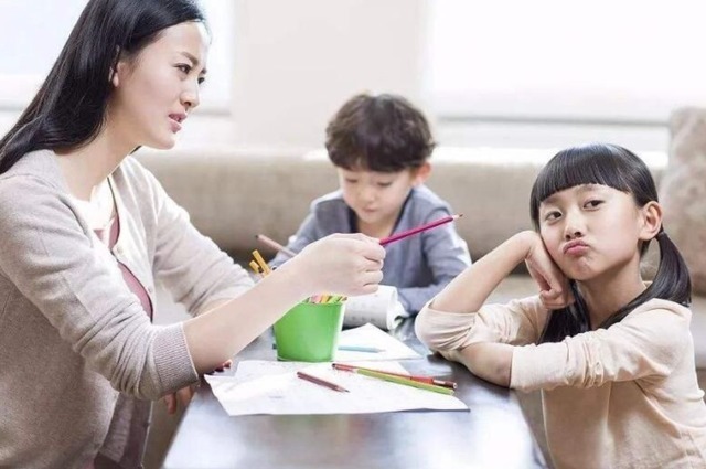 弟弟|妈妈无意间翻到女儿的日记,看到第一页,就没忍住潸然泪下