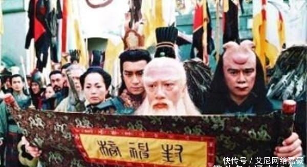 昊天#封神中有一女仙身份高贵,杨戬见了毕恭毕敬,却难逃被姜子牙封神