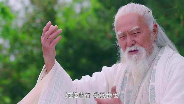 郭靖#倚天中,他是郭靖儿子,深得郭靖真传,武功吊打张三丰,威震武林