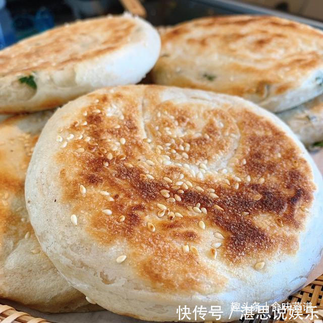 酥脆|油酥饼怎么做才酥脆可口原来油酥有技巧，做对了比手抓饼还好吃