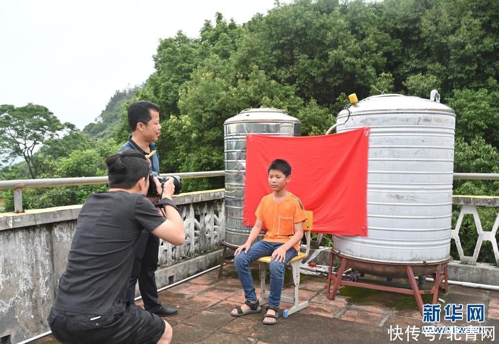 仙岭小学|山村小学毕业照