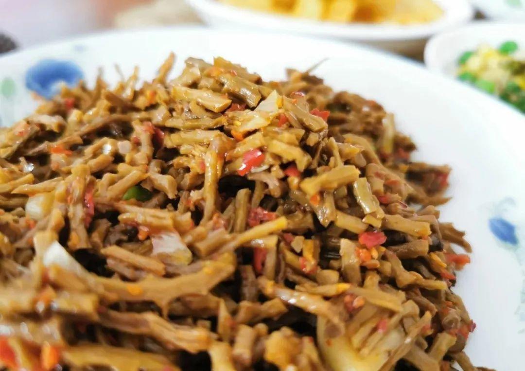 香飘飘的花,吃一口满嘴花香,再不吃就没了