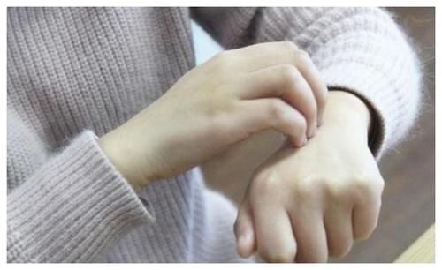 人体|身体上这个位置越软,你就越健康越长寿,不妨自己摸一下!