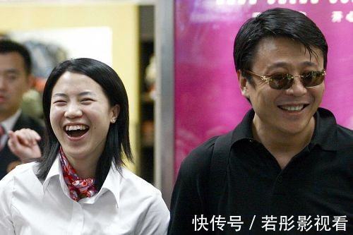 郭斌|王楠从澡堂出来,郭斌对刘国梁说:这是王楠吗?咋跟电视里不一样