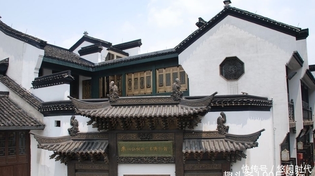 河坊街藏了铜建大宅,上百吨,门不显眼当地人都不知!