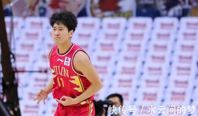 命中率|CBA半程三分榜国家队弃子春风得意,两大内线引领雄狮觉醒