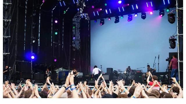 本質(zhì)|透過現(xiàn)象看本質(zhì)，李子柒央媒出鏡背后