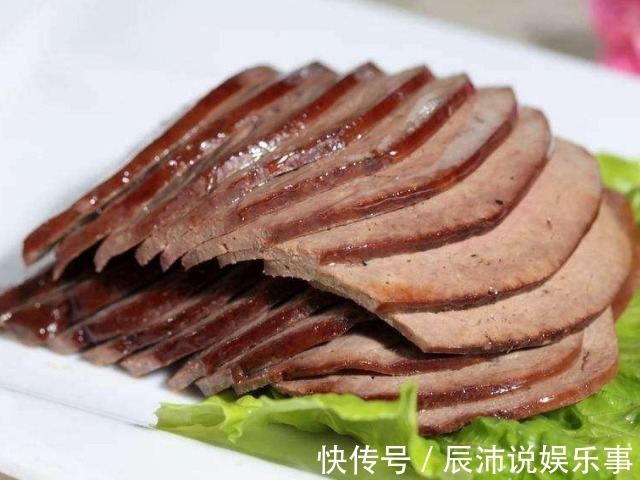 睡眠质量|5种食物晚上切忌不要多吃,容易影响夜间睡眠质量,喜欢也要忌口