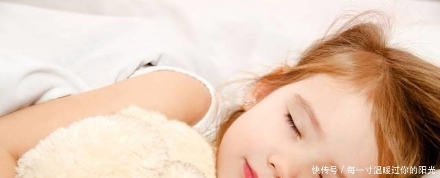 补救|“骨骺线”闭合前3大信号,父母及时补救,孩子还能长到180cm