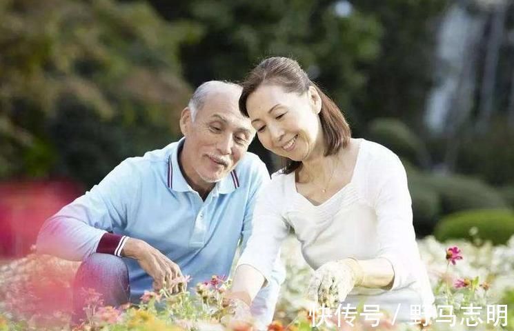 一日三餐|经常按摩2个穴位,可以让你健康长寿,你知道诀窍吗