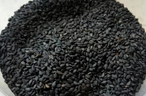 女人怀孕后，4种食物坚持早晚吃，或助你排出胎毒，远离黄疸