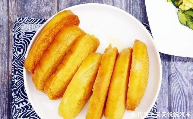 炸馒头片不要只会裹蛋液,记得多加这1步,馒头金黄酥脆不吸油