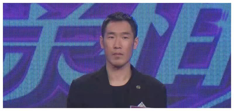男嘉宾变身“怼怼侠” ，现场惹怒女嘉宾！