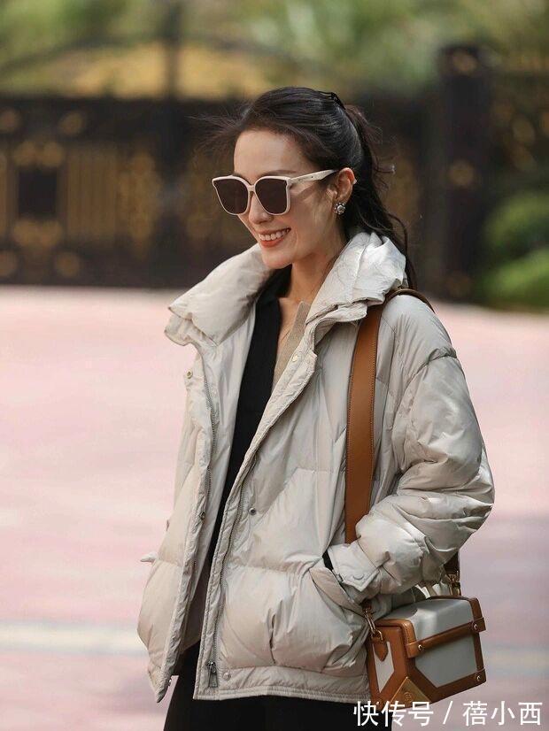 大长腿|今年冬天还是穿“羽绒服”最保暖,长款短款都时髦,帮你总结好了