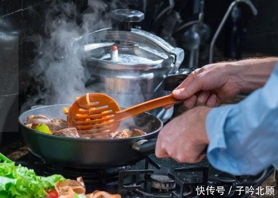 泡发|9个常见烹饪小技巧,很实用,不少人都忽视了,难怪做菜总是不香