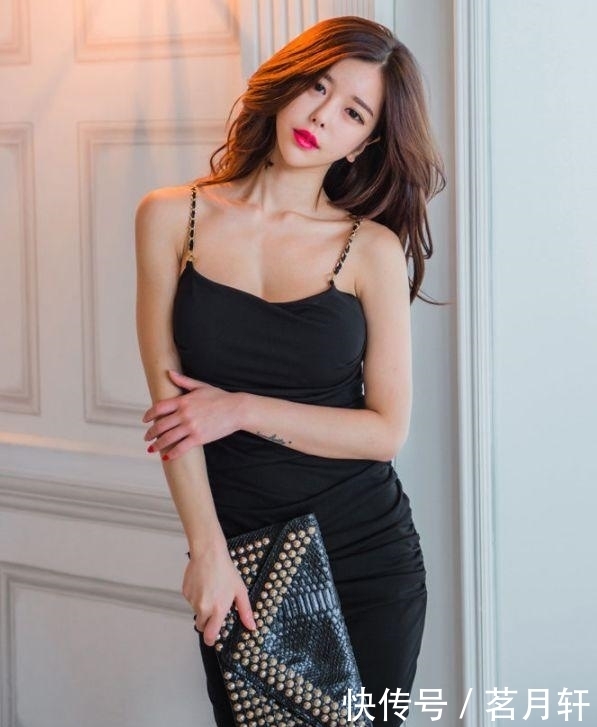 美女|百看不厌的紧身裙美女,突显身材与气质,让人眼前一亮!