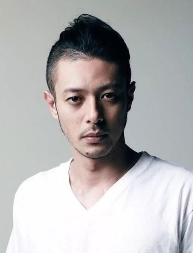 齐刘海 男生们,找对发型比找对女朋友还重要颜值从60到80没问题