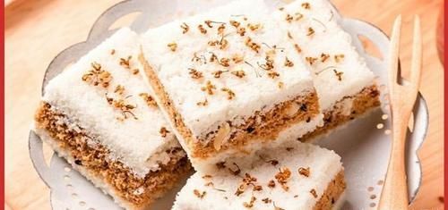 建议中老年人:瓜子、花生要少吃,家里多备这四款零食,营养健康