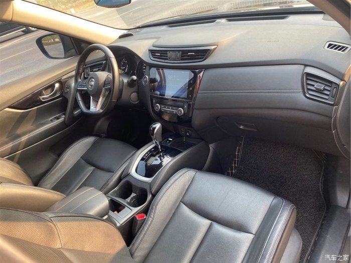 自驾奇骏观赏初春油菜花，采摘小番茄