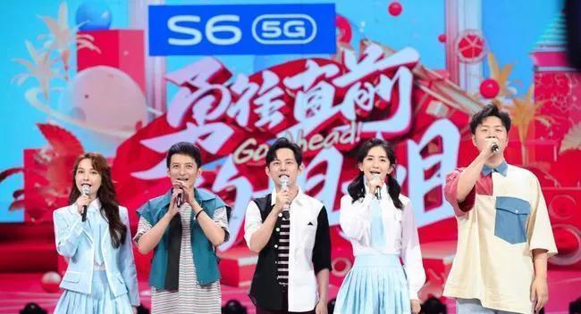 《快樂大本營(yíng)》停播，何炅謝娜告別，爭(zhēng)議不斷，想說快樂不容易