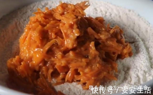 红薯加2个鸡蛋,教你新吃法,简单营养又解馋,孩子隔三差五想吃