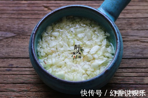 硬菜|蒸5分钟就上桌,大虾此做法,简单又鲜美,特适合夏天吃