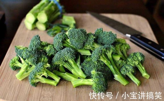 西兰花|女性40岁以后，少用化妆品，多吃4种碱性食物，皮肤又白又嫩