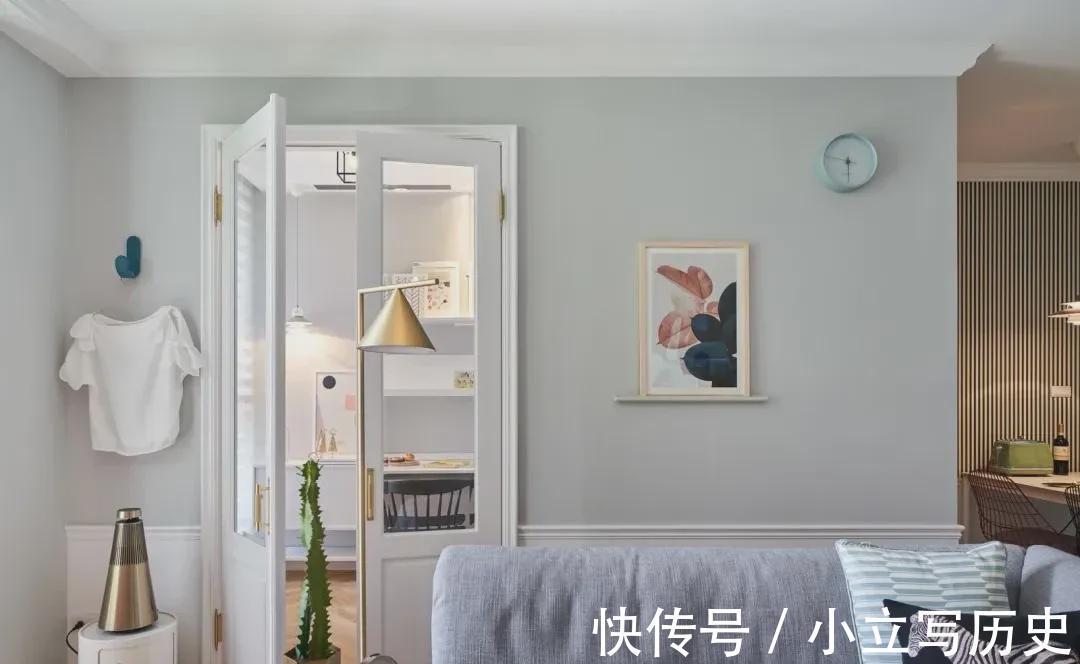 装饰画|70㎡北欧小公寓，简约、舒适、清新，这种感觉很舒心从容