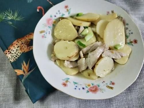 肺部|肺部细菌“天敌”被发现,常吃排毒清肺,咳嗽痰多的人可多吃